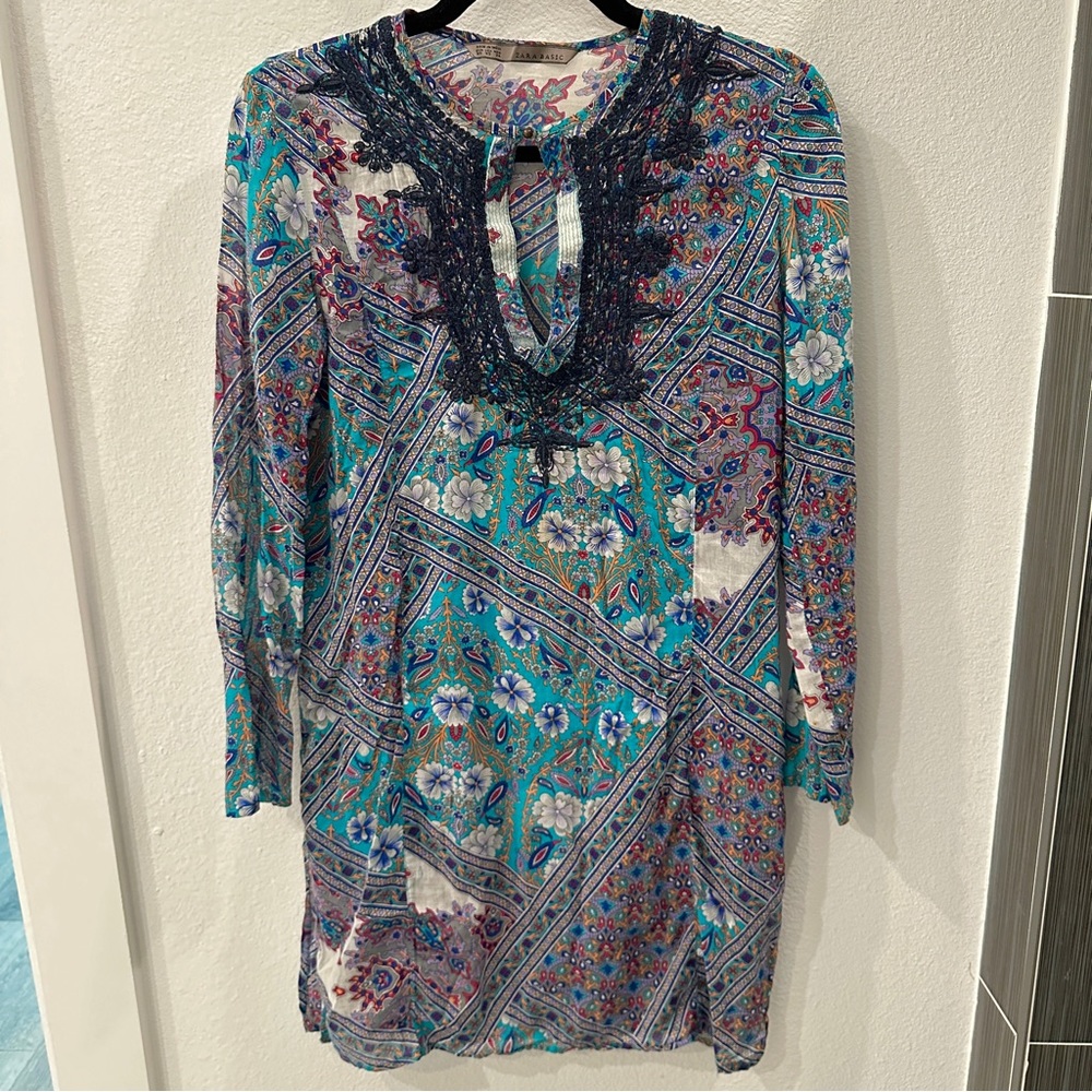 ZARA Summer Vintage Blue Embroidered Neckline Swimsuit Cover Up